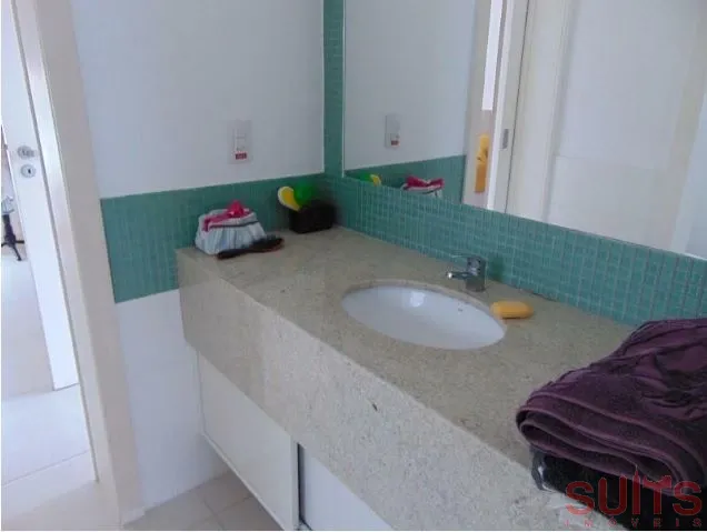 Linda sobrado à venda no condomínio Las Palmas: 23ª foto da galeria de imagens do imóvel