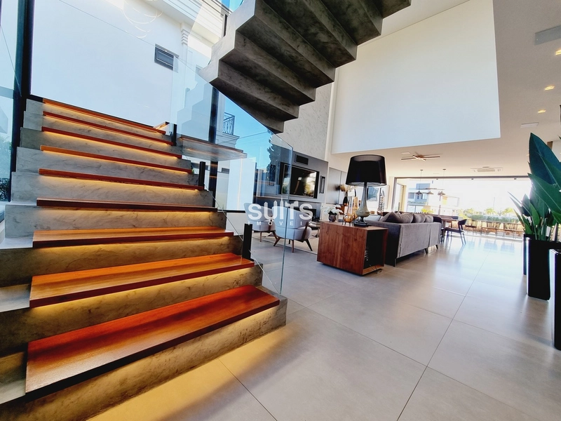 Belíssima casa de luxo em condomínio Sense: 3ª foto da galeria de imagens do imóvel