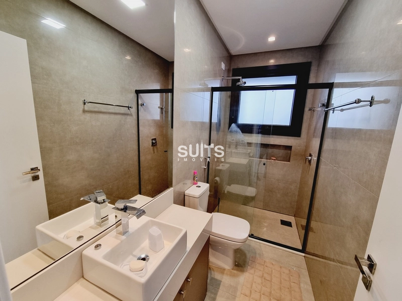 Belíssima casa de luxo em condomínio Sense: 29ª foto da galeria de imagens do imóvel