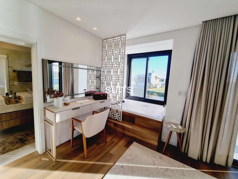 Belíssima casa de luxo em condomínio Sense: 22ª foto da galeria de imagens do imóvel