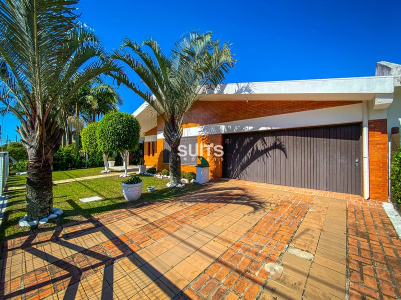 Ótima casa em excelente localização na praia de Atlântida