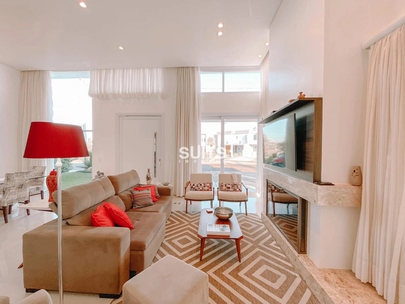 Excelente casa com uma linda área verde no Condomínio Rivieira: 5ª foto da galeria de imagens do imóvel