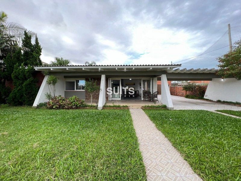 Incrível casa na região da Plataforma na praia de Atlântida: 3ª foto da galeria de imagens do imóvel