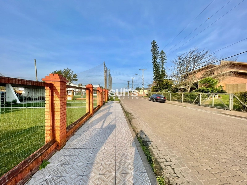 Incrível casa na região da Plataforma na praia de Atlântida: 5ª foto da galeria de imagens do imóvel