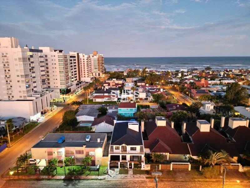 Mansão Neoclássica na praia de Atlântida: 15ª foto da galeria de imagens do imóvel