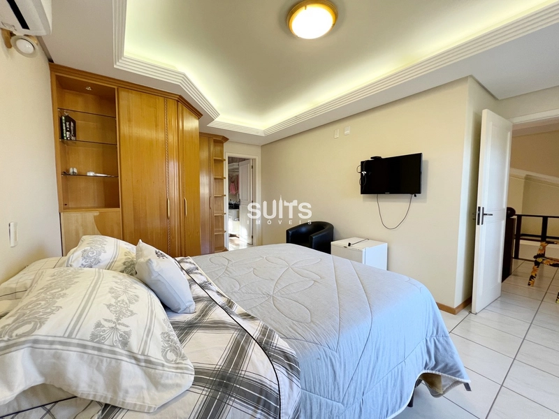 Excelente sobrado à venda no condomínio Lagos Park: 27ª foto da galeria de imagens do imóvel