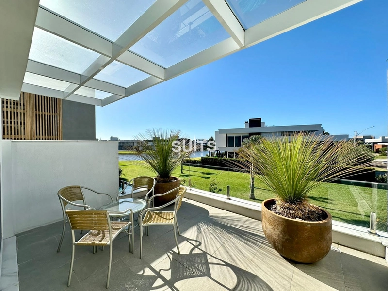 Excelente sobrado de esquina no condomínio Enseada: 46ª foto da galeria de imagens do imóvel