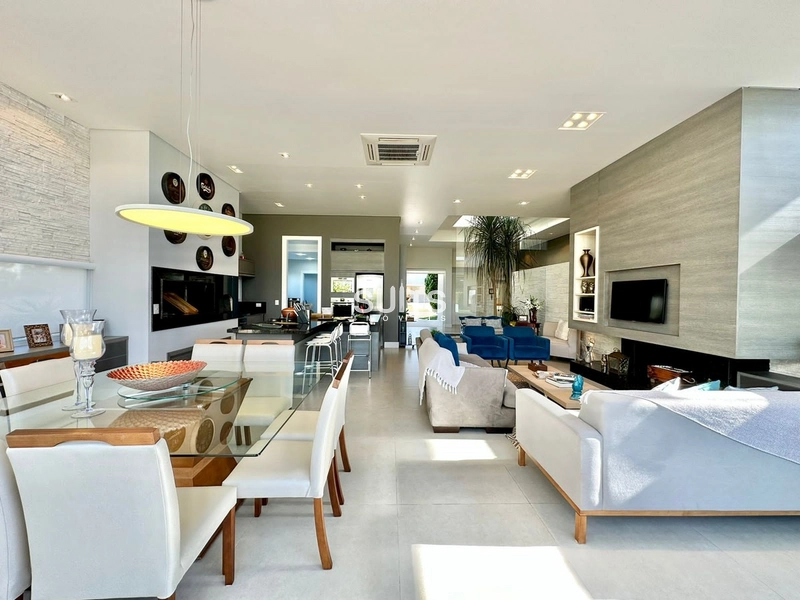 Excelente sobrado de esquina no condomínio Enseada: 31ª foto da galeria de imagens do imóvel