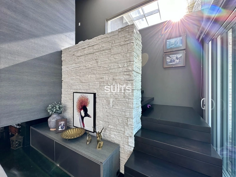 Excelente sobrado de esquina no condomínio Enseada: 33ª foto da galeria de imagens do imóvel