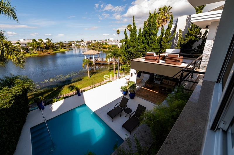 Luxo e requinte em apenas um imóvel no condomínio Atlântida Ilhas Park: 28ª foto da galeria de imagens do imóvel