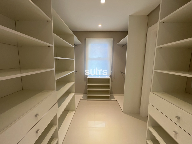 Luxo e requinte em apenas um imóvel no condomínio Atlântida Ilhas Park: 23ª foto da galeria de imagens do imóvel