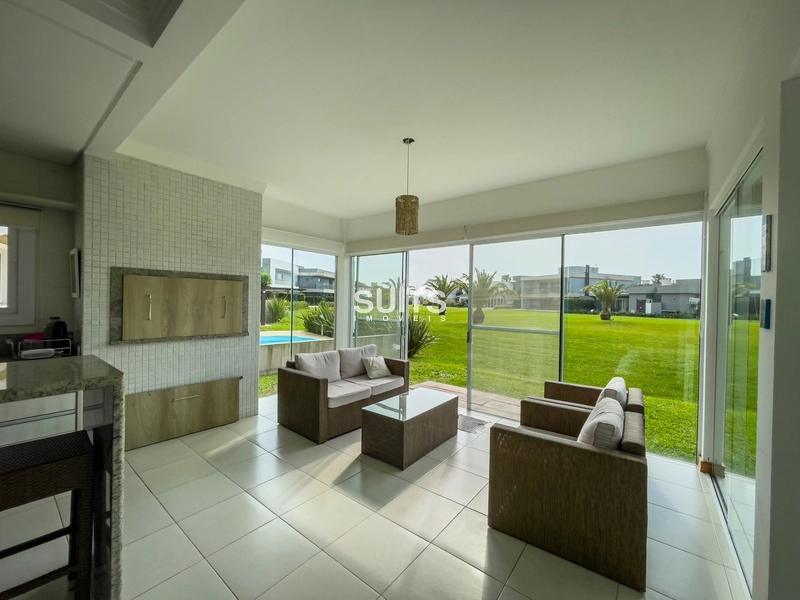 Excelente casa com fundos para área verde no condomínio Ventura: 14ª foto da galeria de imagens do imóvel