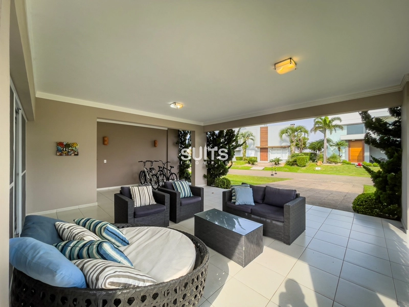 Excelente casa com fundos para área verde no condomínio Ventura: 5ª foto da galeria de imagens do imóvel
