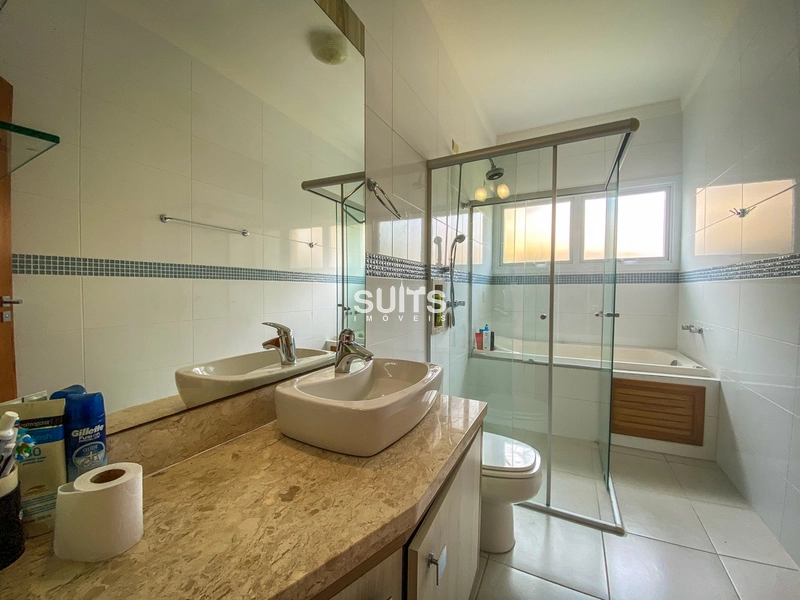 Excelente casa com fundos para área verde no condomínio Ventura: 28ª foto da galeria de imagens do imóvel