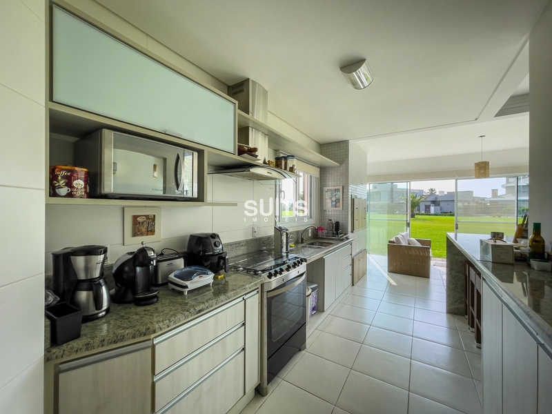 Excelente casa com fundos para área verde no condomínio Ventura: 18ª foto da galeria de imagens do imóvel