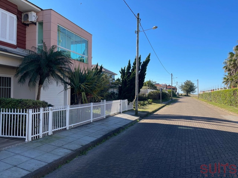 Excelente sobrado duplex, próximo ao mar!: 35ª foto da galeria de imagens do imóvel