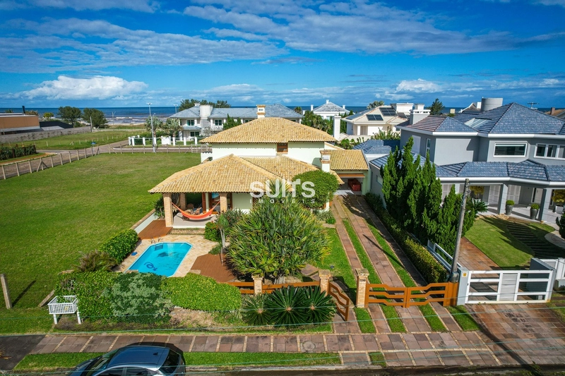 Excelente sobrado à 02 quadras do mar na praia de Atlântida: 43ª foto da galeria de imagens do imóvel