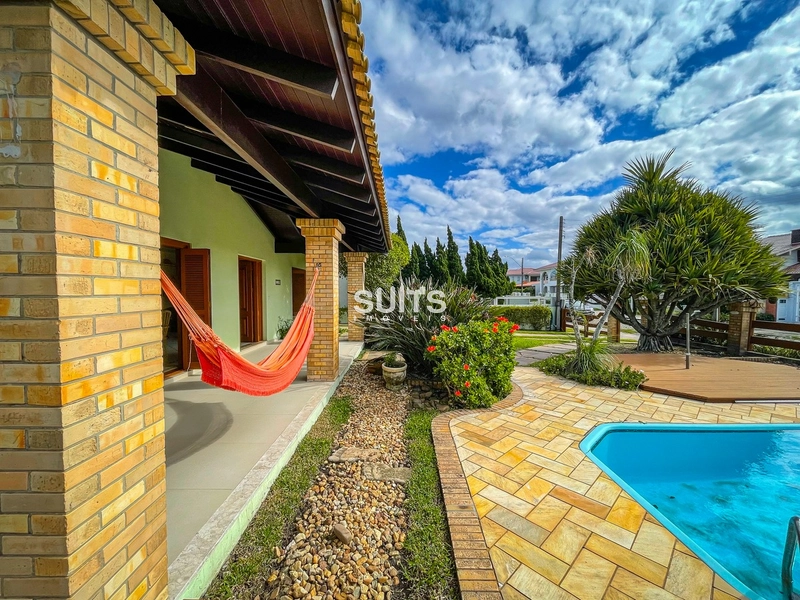 Excelente sobrado à 02 quadras do mar na praia de Atlântida: 5ª foto da galeria de imagens do imóvel