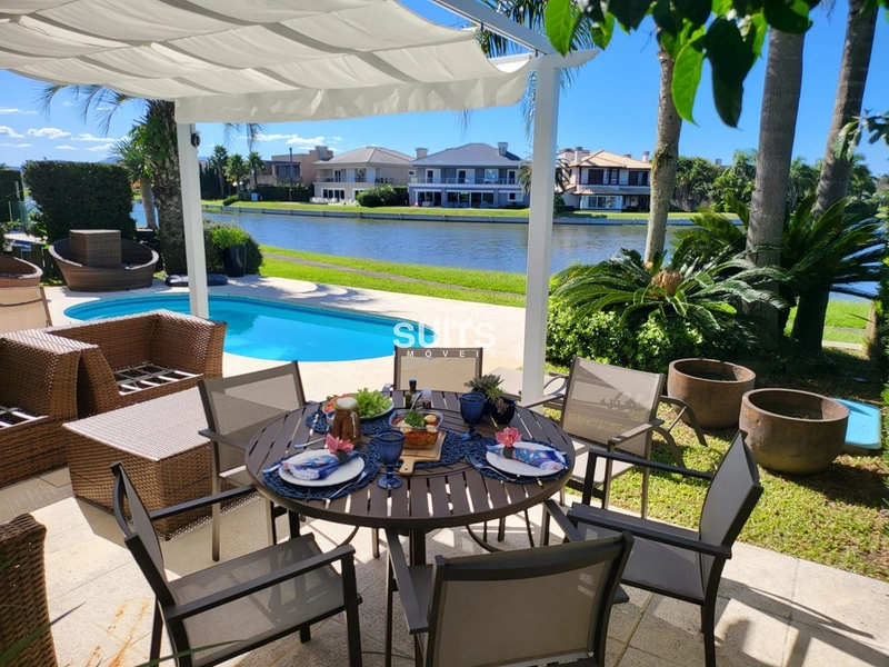 Excelente Sobrado no Condomínio Bosques de Atlântida: 31ª foto da galeria de imagens do imóvel