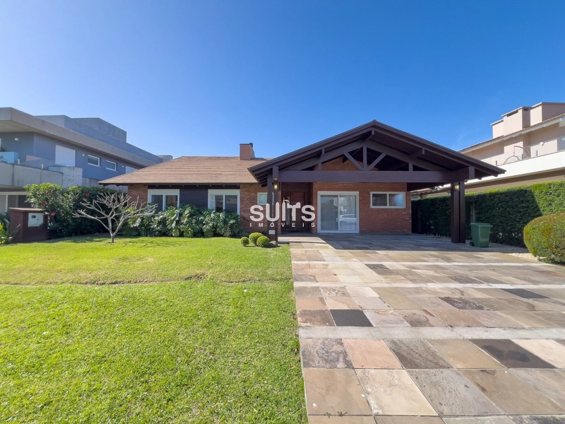 Excelente casa térrea na beira do lago no cond. Ventura Club: 2ª foto da galeria de imagens do imóvel