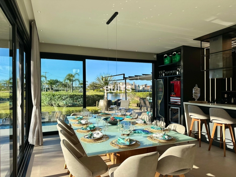 Linda mansão à venda no condomínio Costa Serena em Capão da Canoa: 16ª foto da galeria de imagens do imóvel