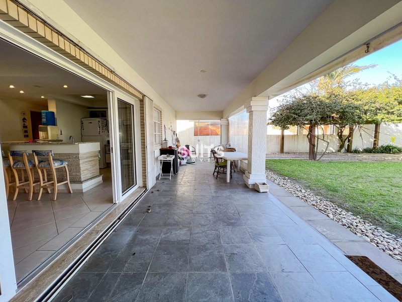 Sobrado em ótima localização na praia de Atlântida: 18ª foto da galeria de imagens do imóvel