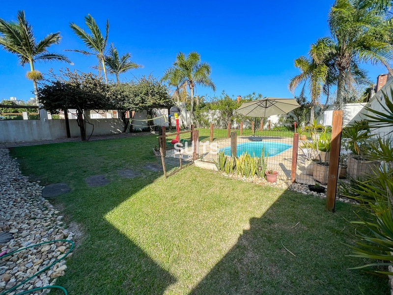 Sobrado em ótima localização na praia de Atlântida: 21ª foto da galeria de imagens do imóvel