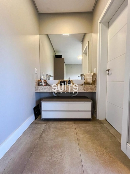 Excelente casa com fundos para área verde no condomínio Riviera: 43ª foto da galeria de imagens do imóvel