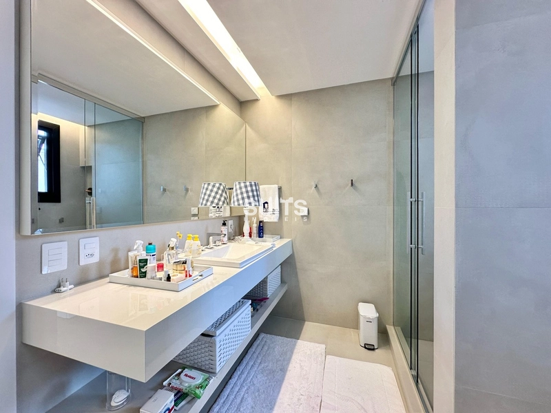 Mansão com 02 terrenos na beira do lago no cond. Bosques de Atlântida: 57ª foto da galeria de imagens do imóvel