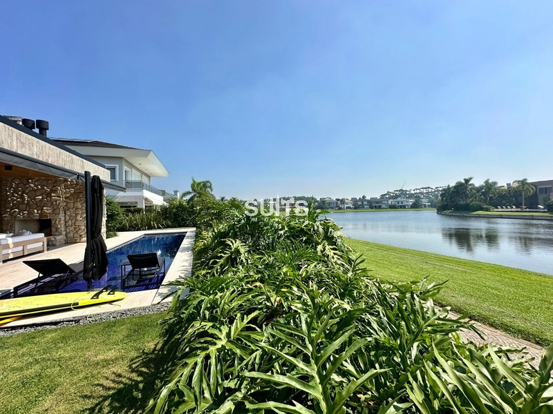 Mansão com 02 terrenos na beira do lago no cond. Bosques de Atlântida: 38ª foto da galeria de imagens do imóvel
