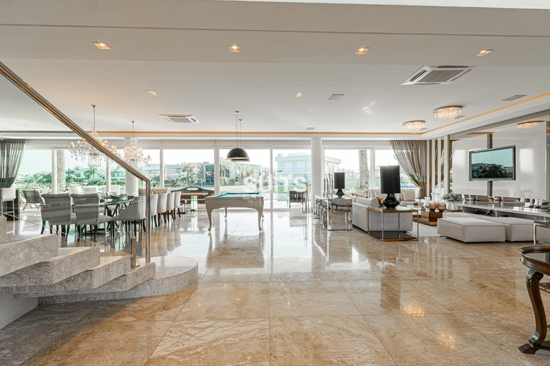 Mansão com 02 terrenos na beira do lago no condomínio Enseada: 6ª foto da galeria de imagens do imóvel