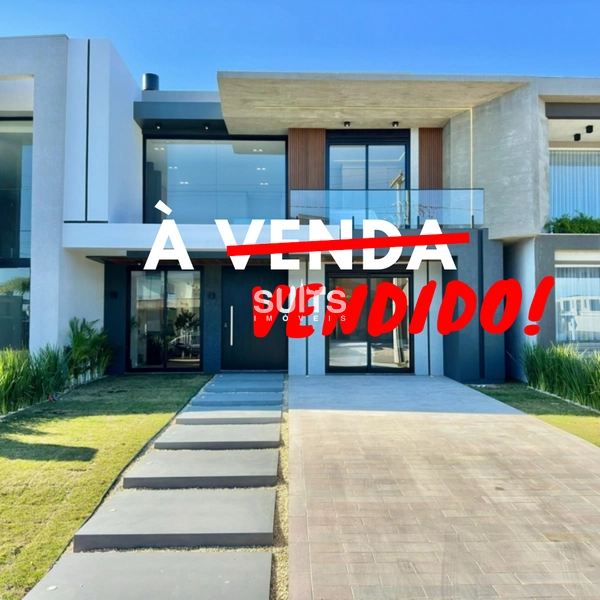 Excelente sobrado com 220m² privativos à venda no condomínio Sunset