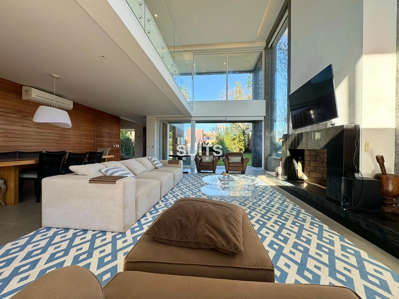 Sobrado de esquina à venda, em condomínio beira mar!: 8ª foto da galeria de imagens do imóvel