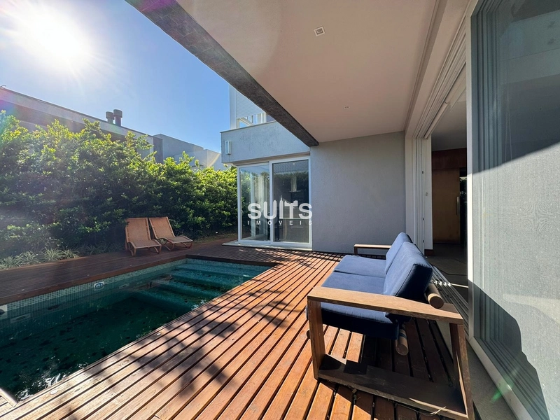 Sobrado de esquina à venda, em condomínio beira mar!: 13ª foto da galeria de imagens do imóvel