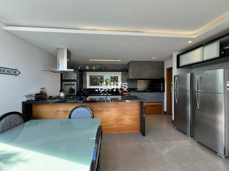 Sobrado de esquina à venda, em condomínio beira mar!: 11ª foto da galeria de imagens do imóvel