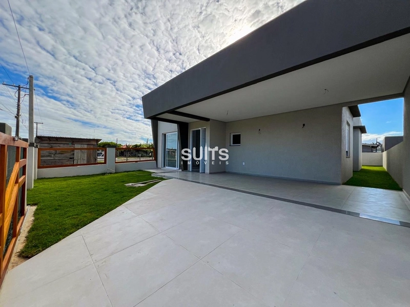 Ótima casa à venda na praia de Noiva do Mar: 2ª foto da galeria de imagens do imóvel