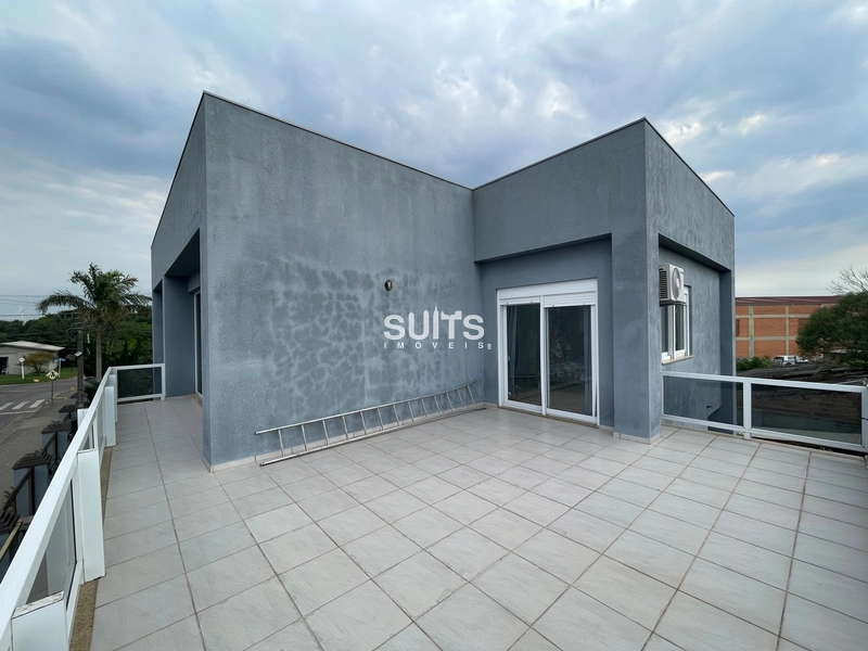 Excelente Sobrado à venda em Xangri-lá, região de moradores e comércio: 10ª foto da galeria de imagens do imóvel