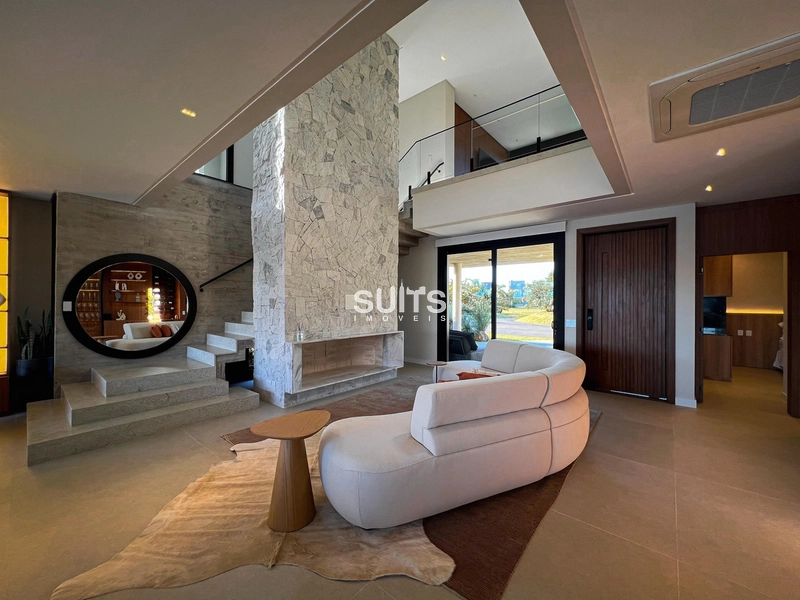 Sobrado novo com vista para a extensão do lago no Condomínio Enseada: 8ª foto da galeria de imagens do imóvel