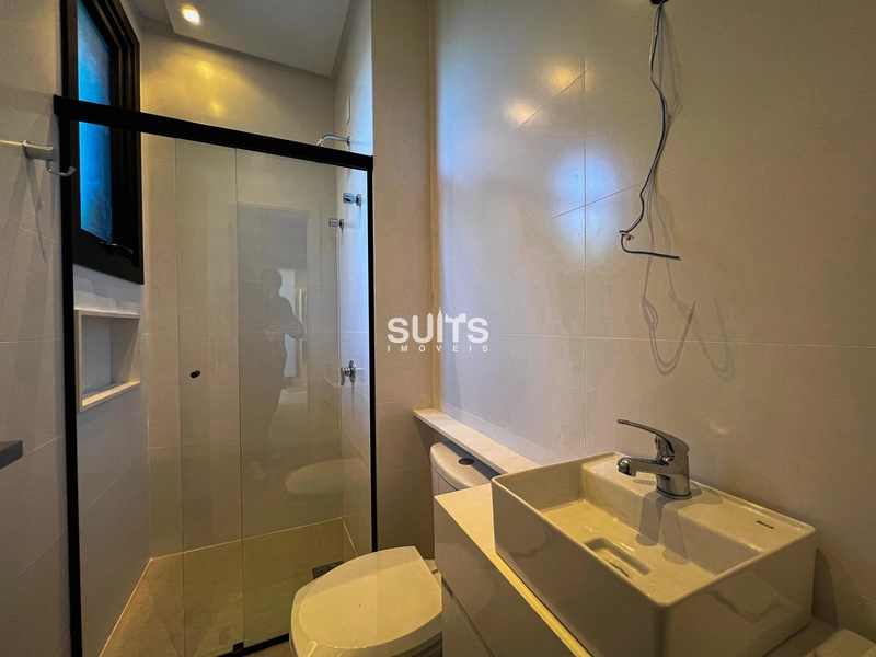 Sobrado novo com vista para a extensão do lago no Condomínio Enseada: 31ª foto da galeria de imagens do imóvel