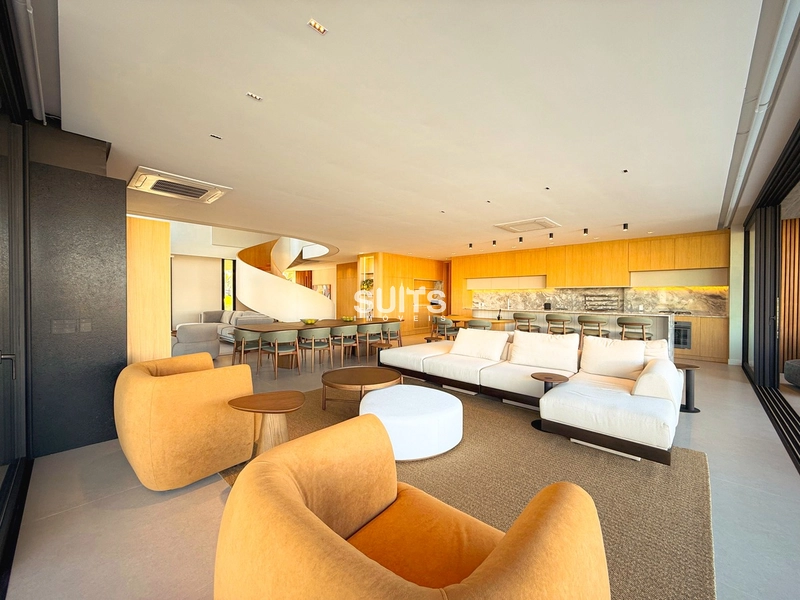 Incrível sobrado beira lago à venda no condomínio Enseada: 12ª foto da galeria de imagens do imóvel