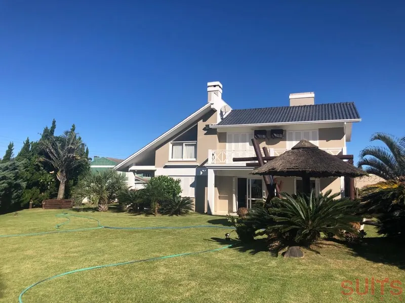 Sobrado na praia de Noiva do Mar: 2ª foto da galeria de imagens do imóvel