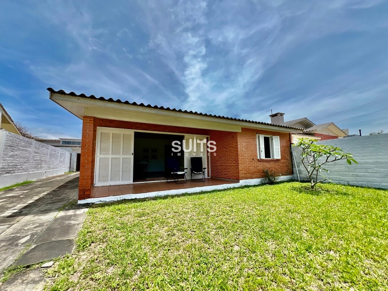 Casa térrea a poucas quadras do mar, à venda!: 33ª foto da galeria de imagens do imóvel