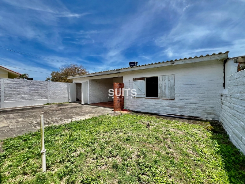 Casa térrea a poucas quadras do mar, à venda!: 28ª foto da galeria de imagens do imóvel