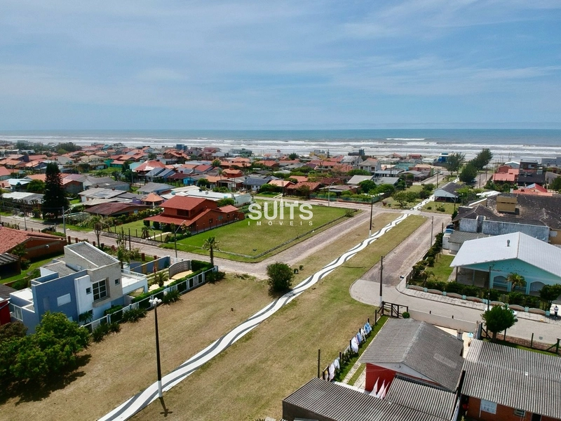 Casa térrea a poucas quadras do mar, à venda!: 7ª foto da galeria de imagens do imóvel