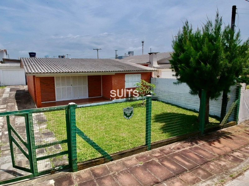 Casa térrea a poucas quadras do mar, à venda!: 4ª foto da galeria de imagens do imóvel