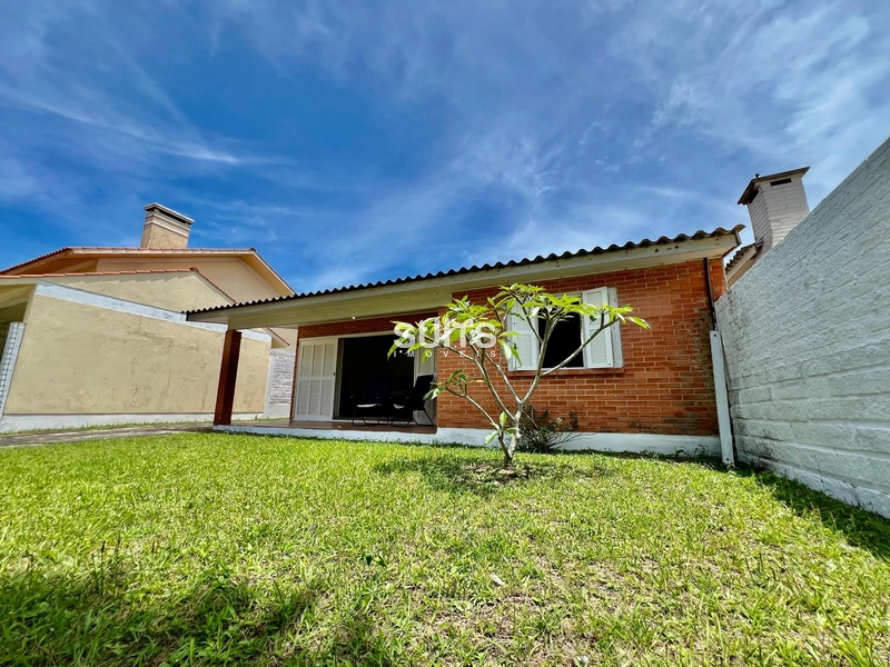 Casa térrea a poucas quadras do mar, à venda!: 31ª foto da galeria de imagens do imóvel