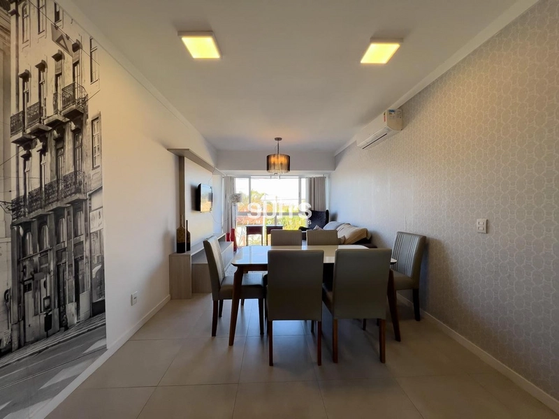 Apartamento à venda no centro de Xangri-lá!