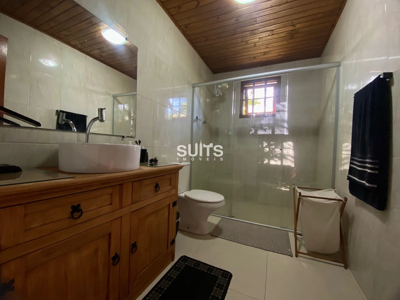 Casa de esquina com 2 terrenos em Noiva do Mar: 23ª foto da galeria de imagens do imóvel