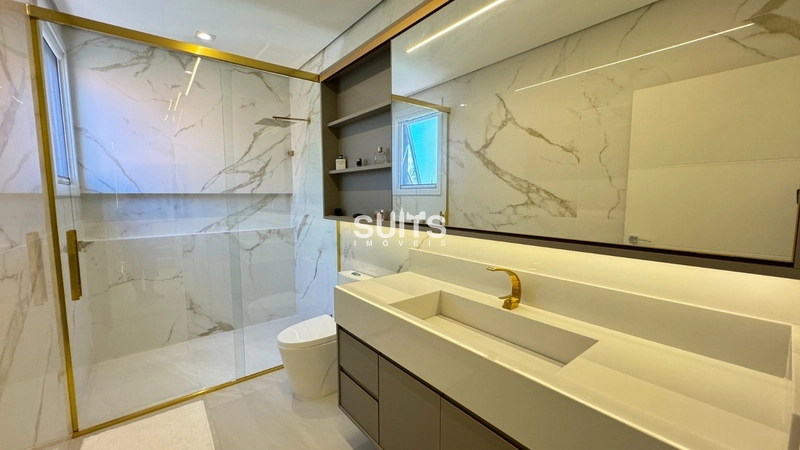 Mansão em região nobre na praia de Atlântida: 13ª foto da galeria de imagens do imóvel