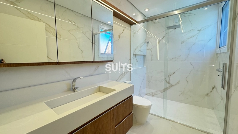 Mansão em região nobre na praia de Atlântida: 23ª foto da galeria de imagens do imóvel